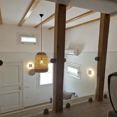 Apartment Empyreal Blue